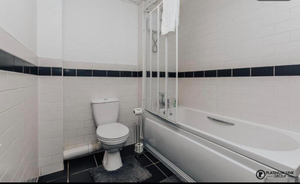 Sl Luxury 2 Bed Broad St Home バーミンガム エクステリア 写真